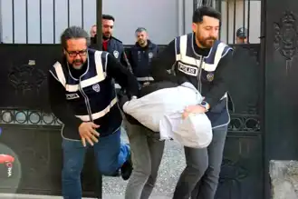 Boşanma Davasında Çocuğa Bıçak Dayayan Babaya 6,5 Yıl Hapis İstemi