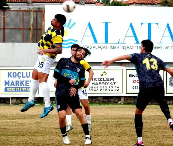 Alaçatıspor-Gaziemirspor: 1-1 Beraberlik!