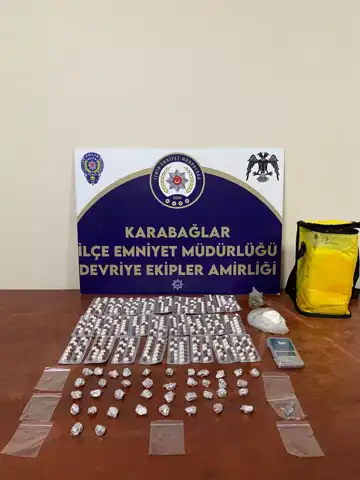 İzmir'de Genç Uyuşturucu Ticareti Yaparken Yakalandı